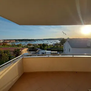 Emma Demarin Apartman Medulin