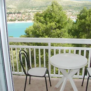 Mara Apartman Trogir